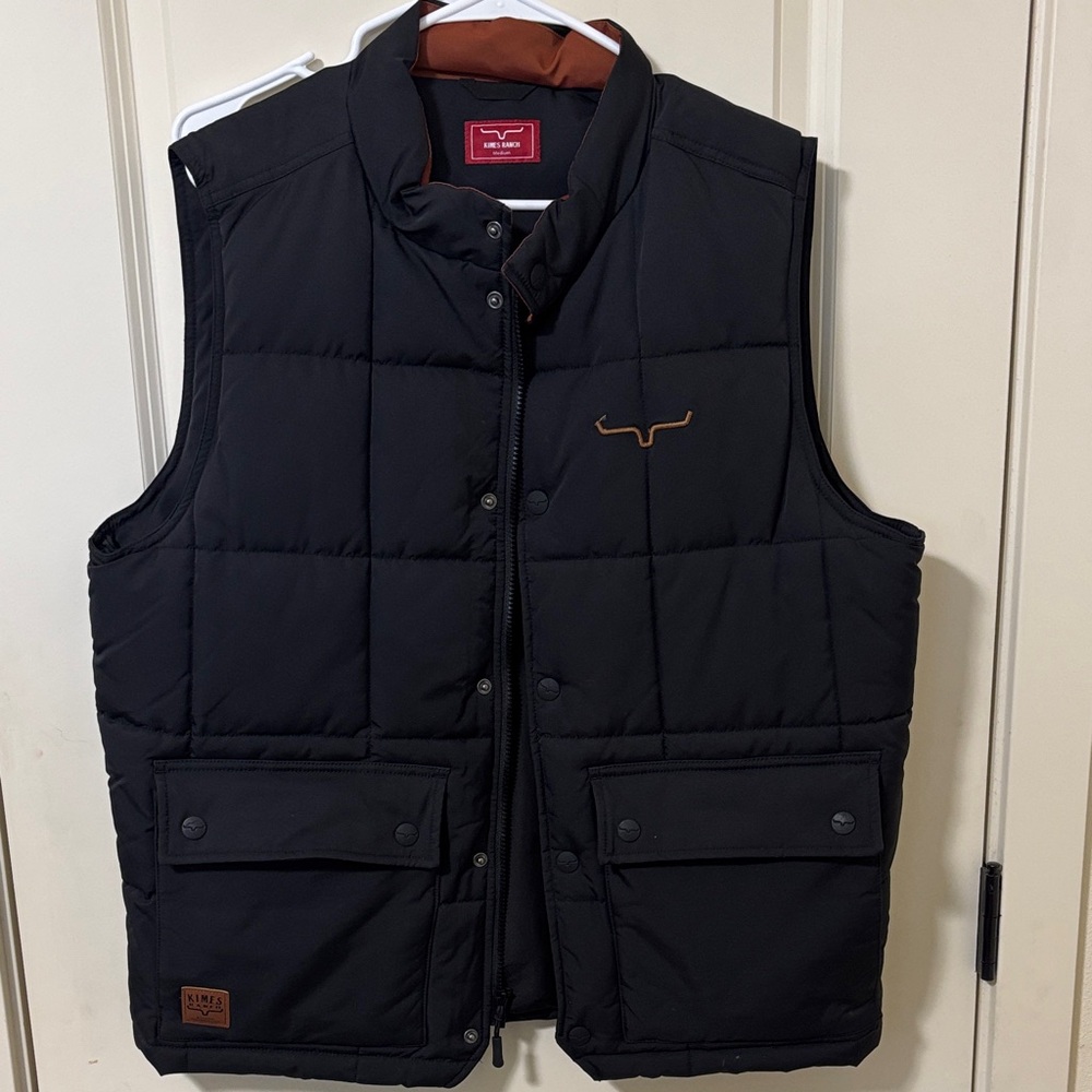 Kimes Ranch Black Quilted Vest